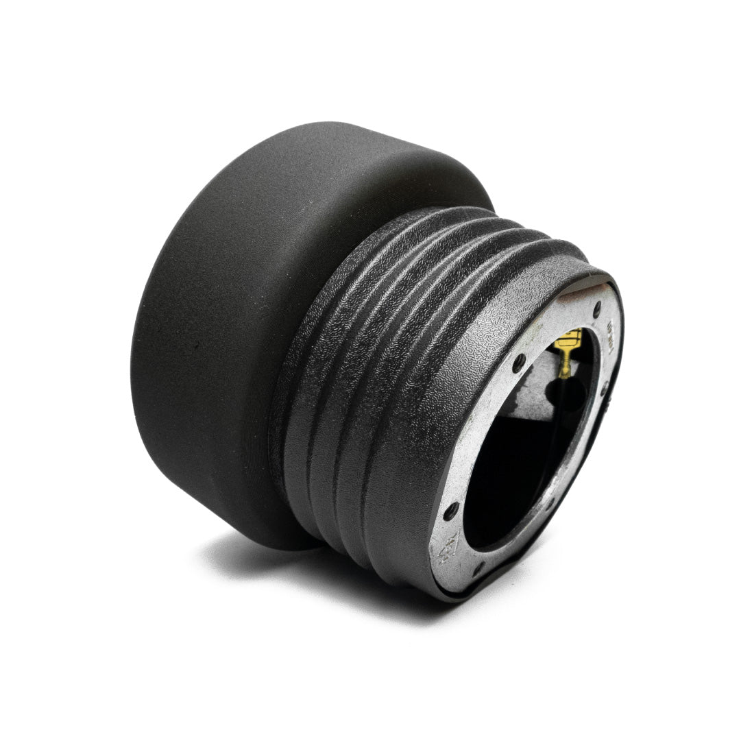 MOMO Steering Wheel Hub Boss Kit Adapter K2006 BMW 5 Series (E28) >08/1985-1988< Without Airbag
