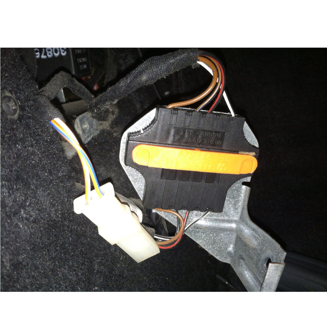 Porsche Airbag Cancel Bridge Plug Adapter - 92861222000