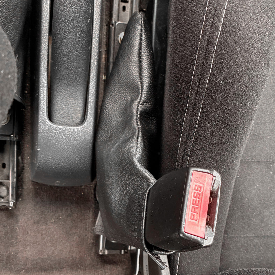 Renault Clio 172/182 Trophy Recaro Trendline SR Seatbelt Pretensioner Cover