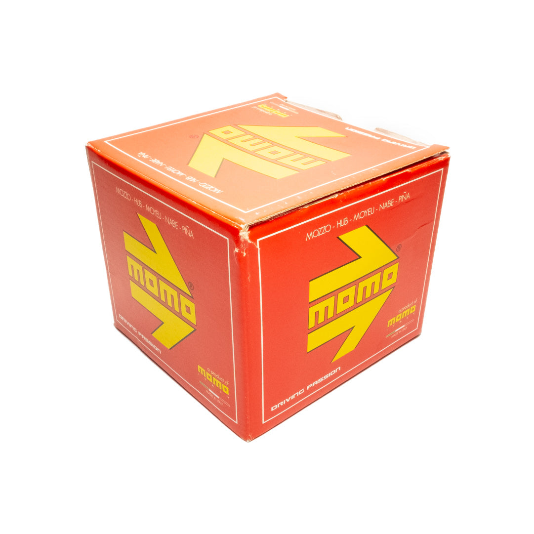 MOMO Steering Wheel Hub Boss Kit Adapter BMW 3 Series (E92) >2005-2013< With Airbag