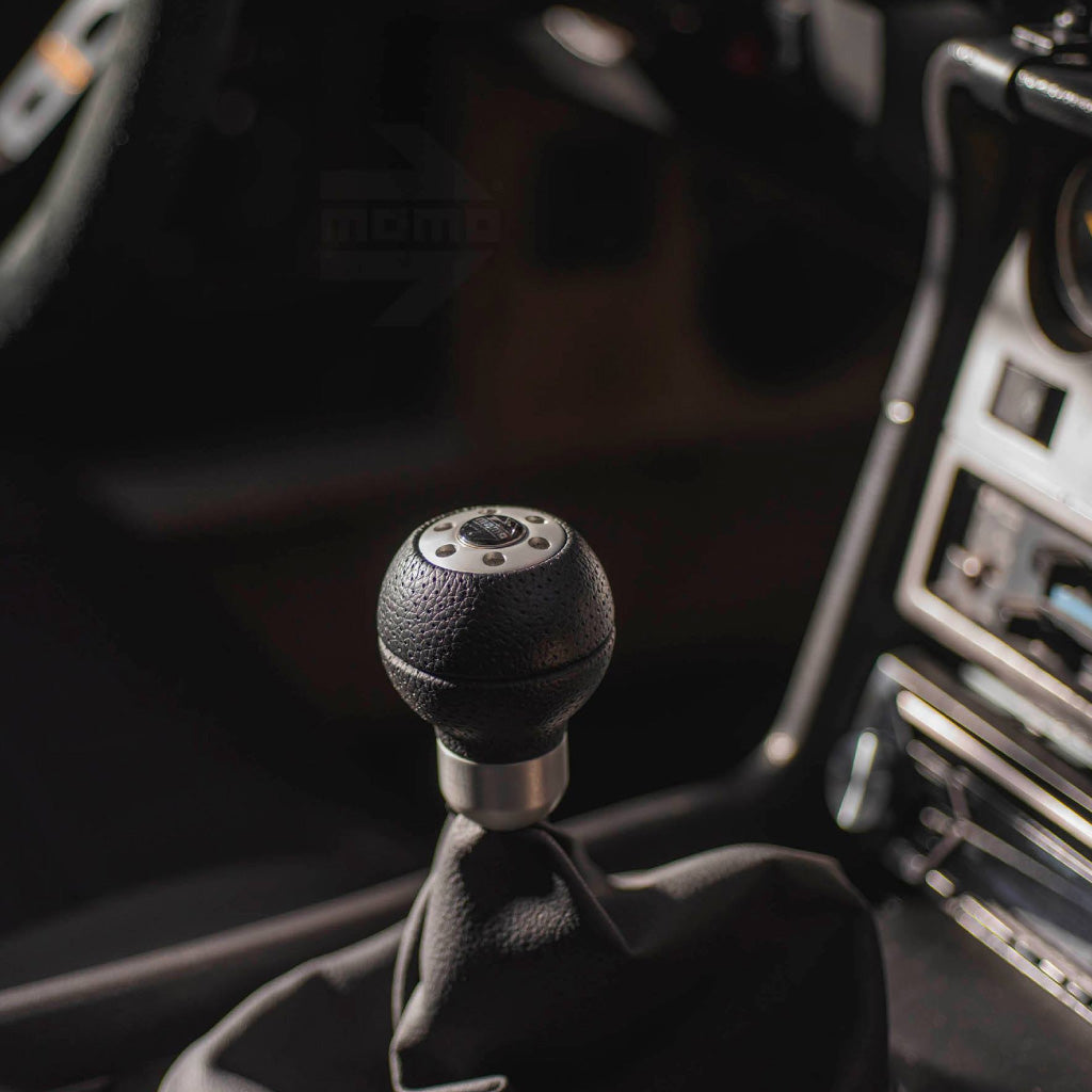 MOMO Race Shift Knob - Airleather