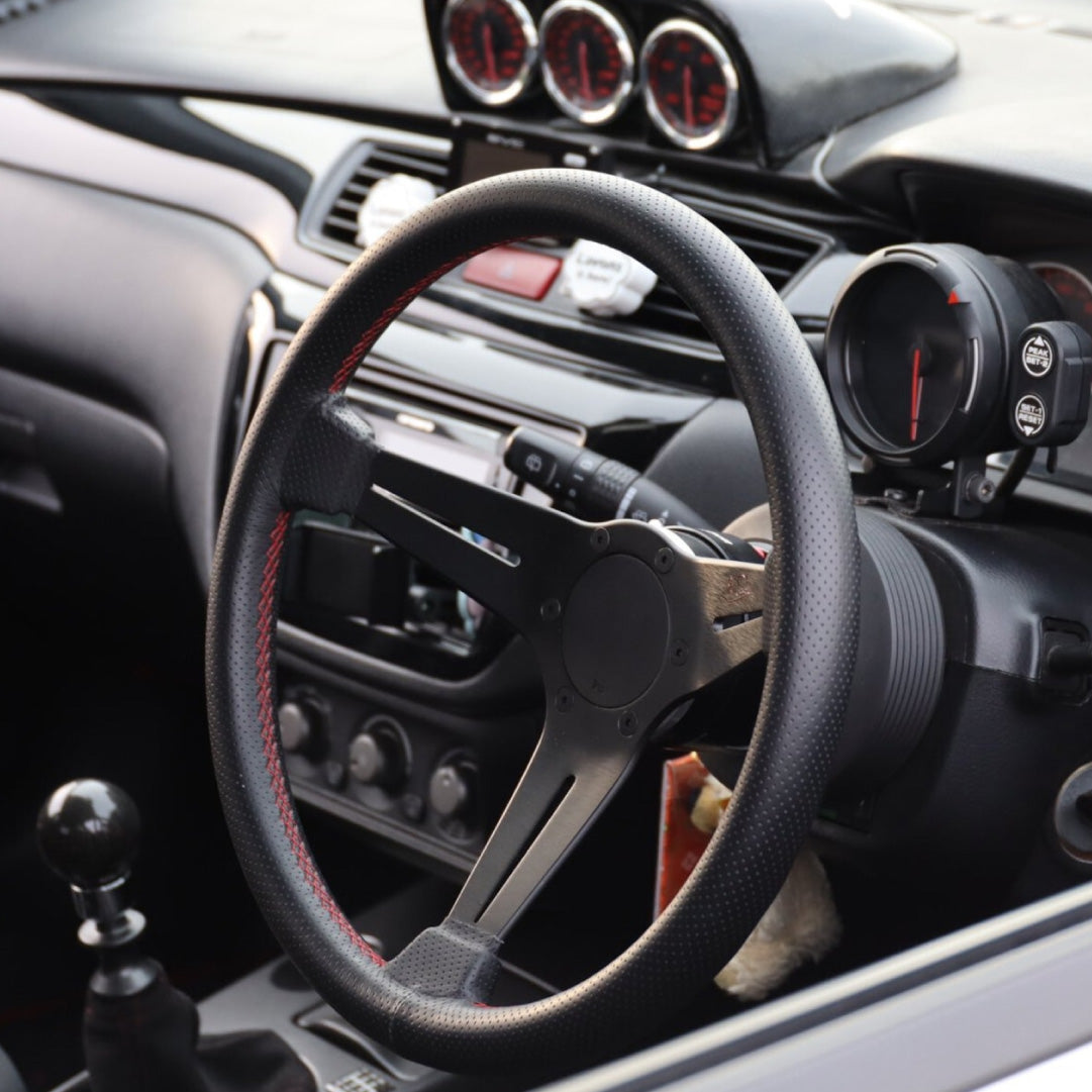 NA Motors Phantom Flat Horn Button – Fits Nardi