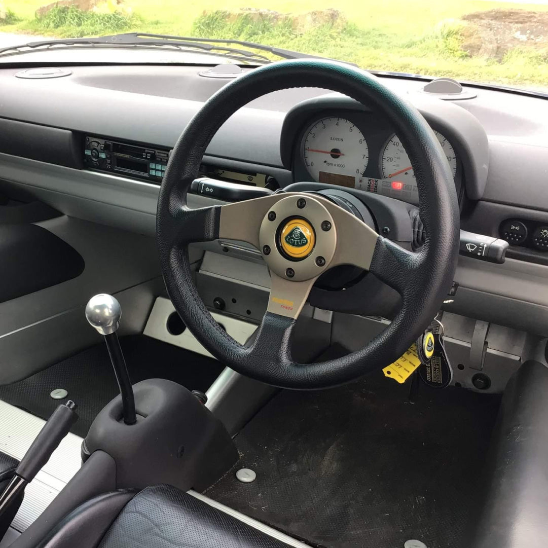 MOMO Tuner Steering Wheel & Hub Adapter Boss Kit For Lotus Elise