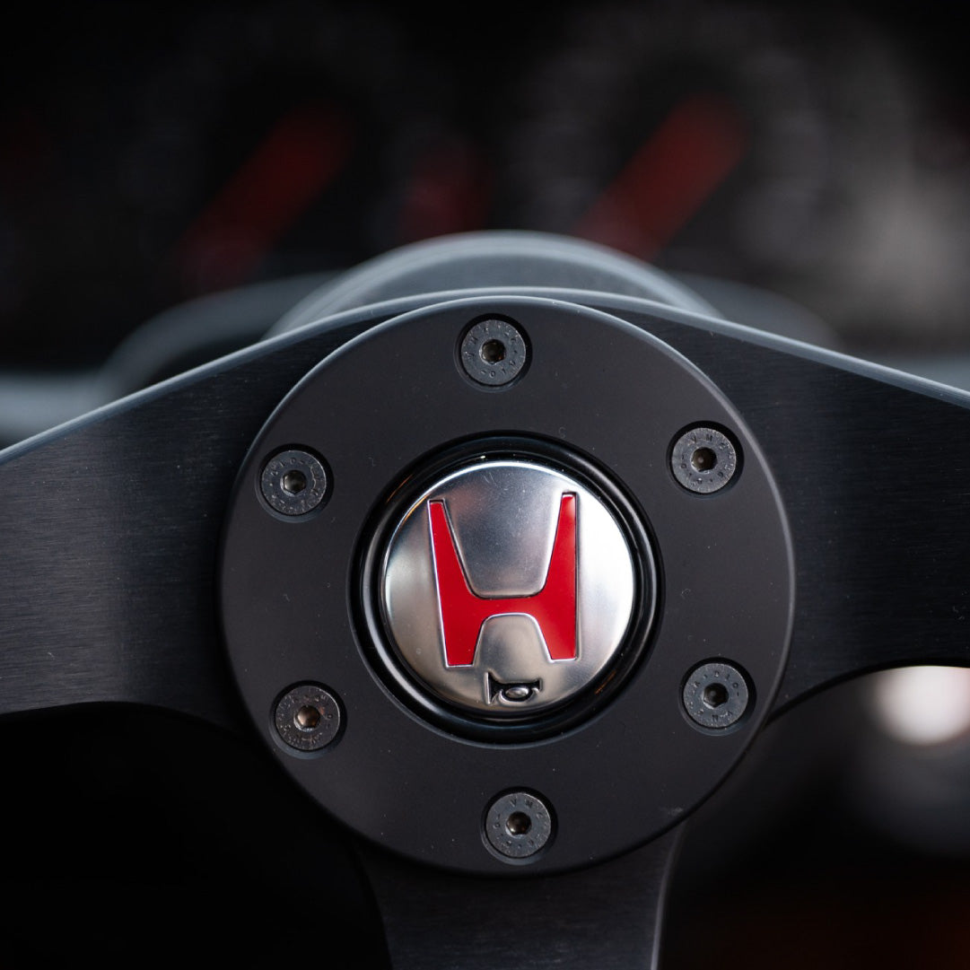 MOMO Tuner Steering Wheel & Honda NSX-R Horn Button & Hub Adapter Boss Kit For Honda NSX NA1 NA2