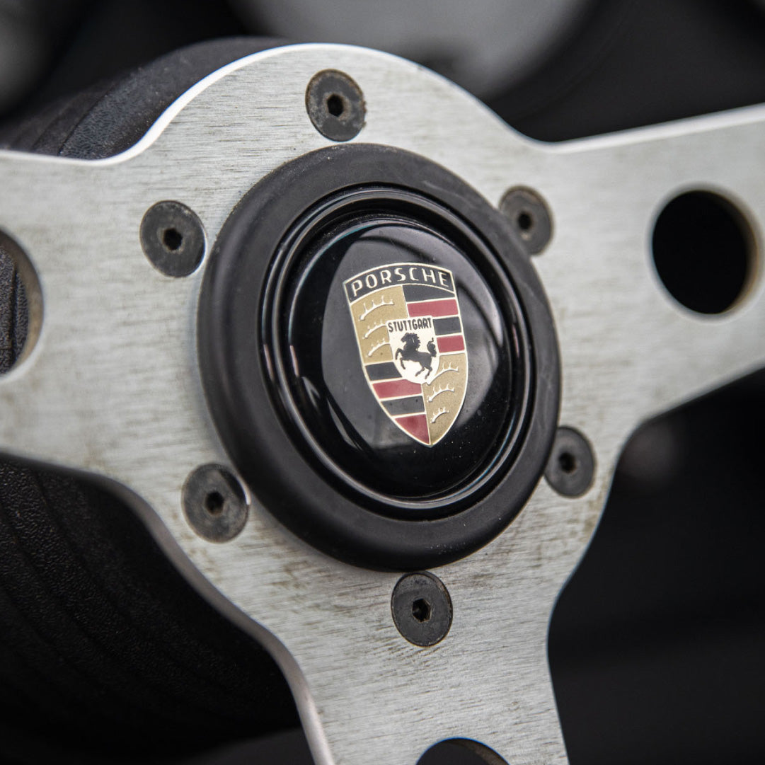 ELLETRO Porsche Horn Button - Round Lip